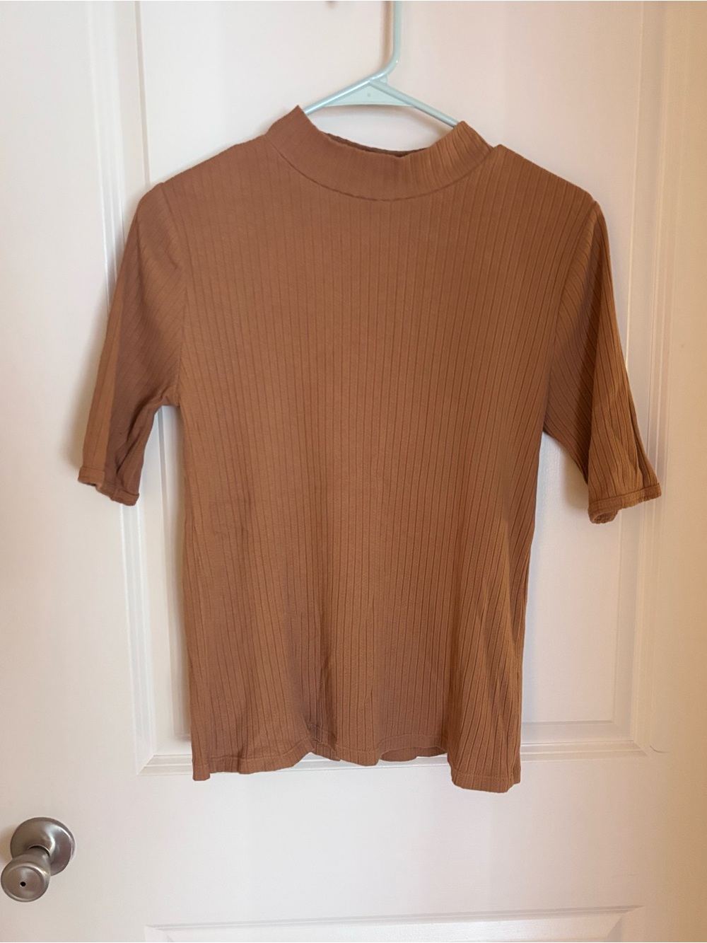 Lands' End Ribbed Mock Neck Short Sleeve Top in Camel Brown